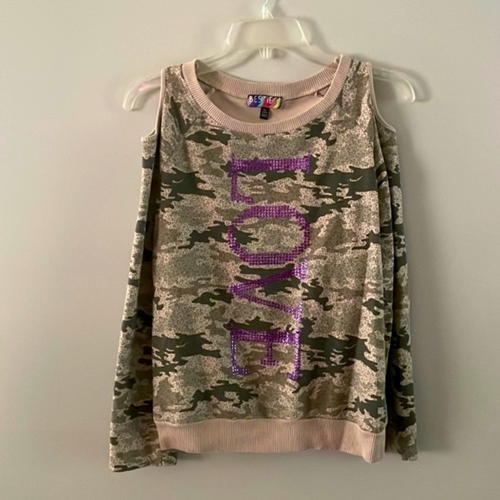 Besties LOVE Cold Shoulder Sweatshirt 💕